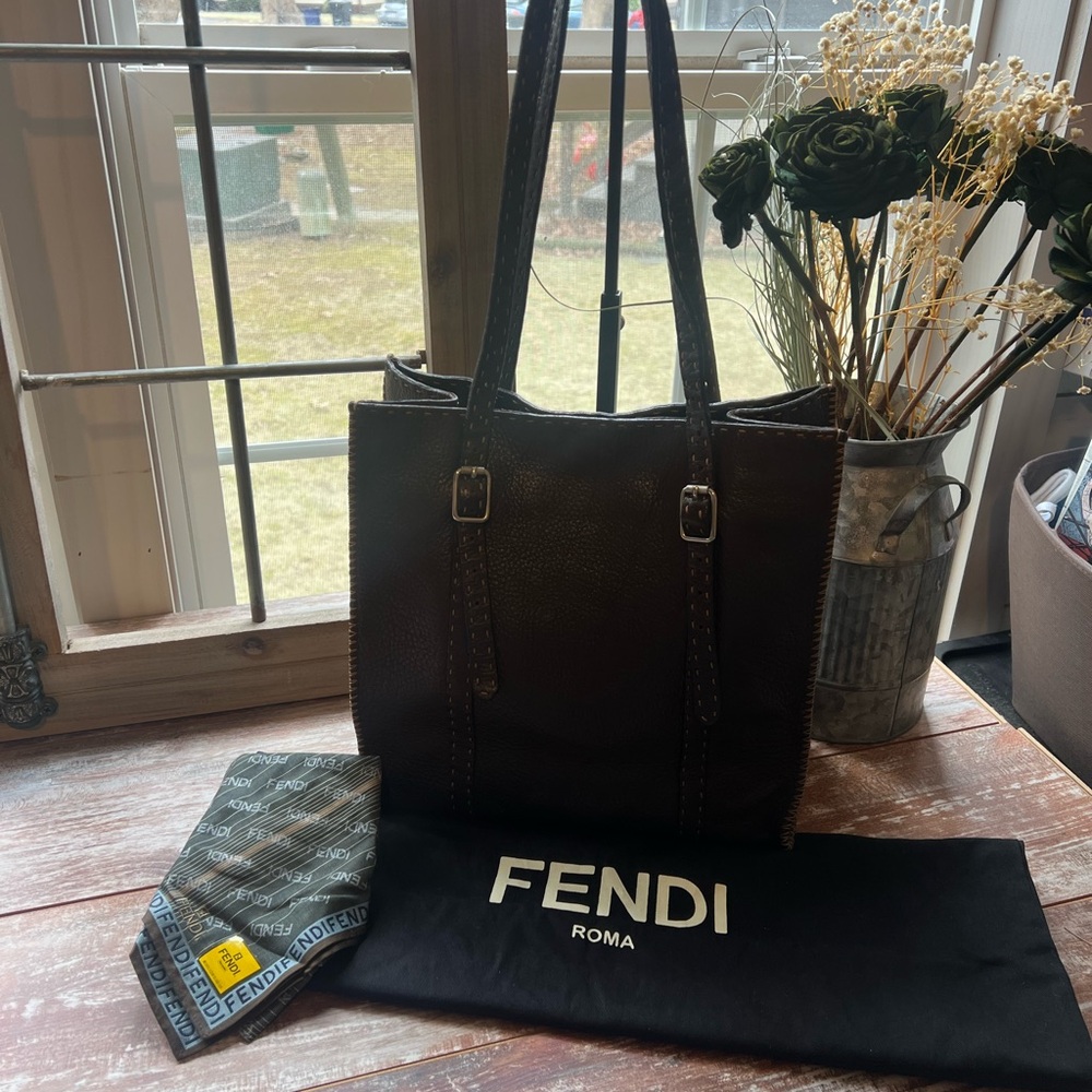 Fendi Selleria Grained Leather Tote
